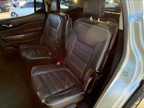 Used 2017 GMC Acadia Denali image 20