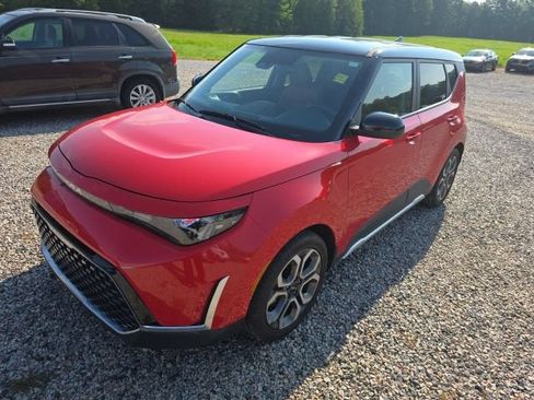 Certified 2025 Kia Soul EX FWD image 3