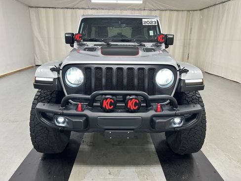 Used 2023 Jeep Wrangler Unlimited Rubicon w/ Cold Weather Group AWD/4WD image 3