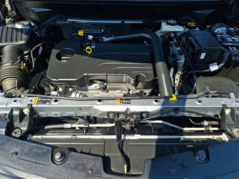 Certified 2024 Chevrolet Equinox LT FWD image 27