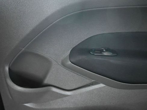 Used 2019 Ford Transit Connect XL image 30