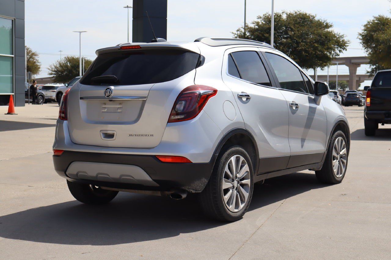 Used 2019 Buick Encore Preferred w/ Safety Package FWD image 3