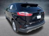 Certified 2022 Ford Edge Titanium image 5
