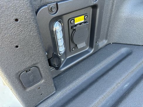 Used 2024 Ford Maverick Tremor w/ Tremor Off-Road Package image 13