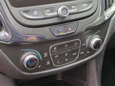 Certified 2023 Chevrolet Equinox RS w/ RS Leather Package image 19