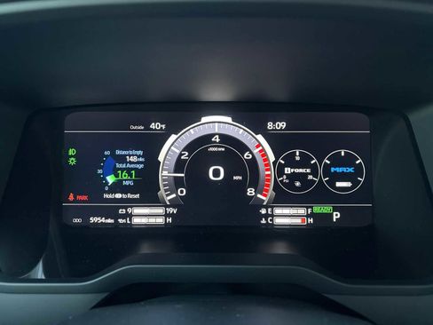 Used 2025 Toyota Sequoia Platinum image 37