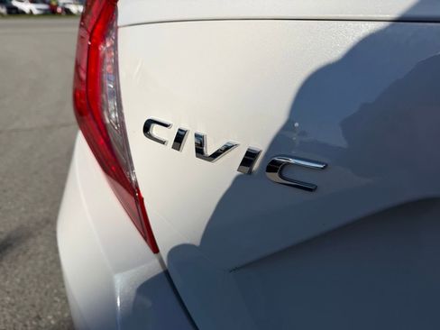 Used 2021 Honda Civic EX image 10