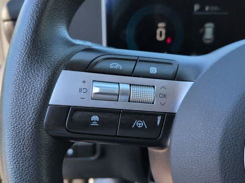 Used 2025 Hyundai Tucson SEL FWD image 23
