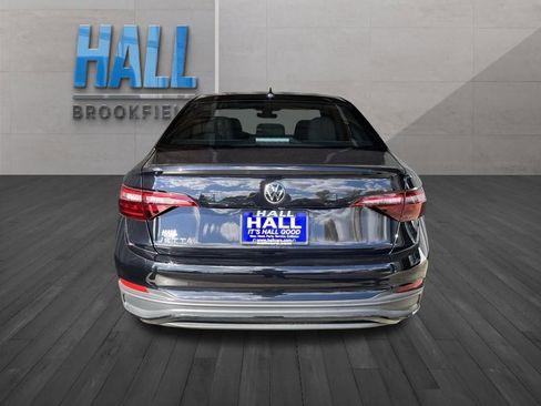 Certified 2024 Volkswagen Jetta Sport image 5