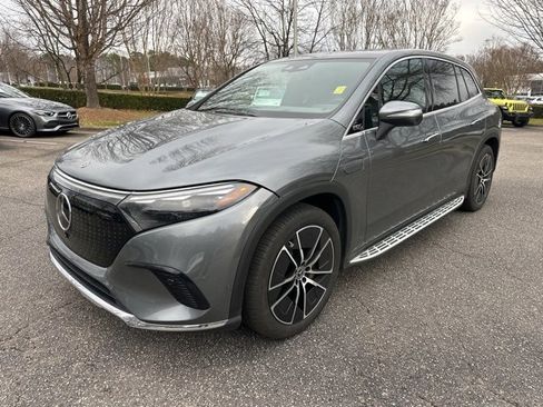 Used 2023 Mercedes-Benz EQS 450+ SUV image 1