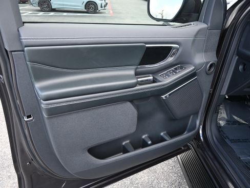 New 2026 Ford Expedition Max Platinum w/ Stealth Appearance Package image 16