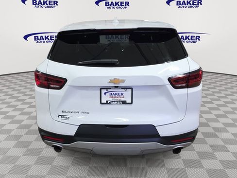 Certified 2025 Chevrolet Blazer LT AWD/4WD image 3