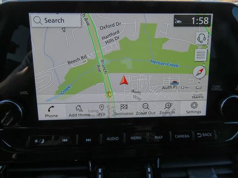 Used 2024 Nissan Pathfinder Platinum w/ Cargo Package image 10