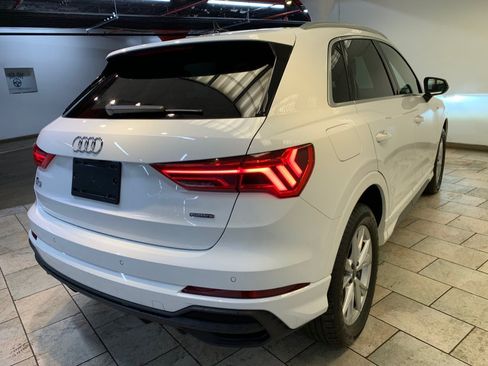 Used 2023 Audi Q3 2.0T Premium w/ Convenience Package AWD/4WD image 8