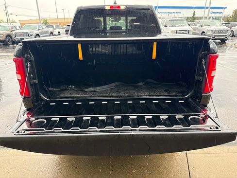 Used 2025 RAM 1500 Big Horn AWD/4WD image 8