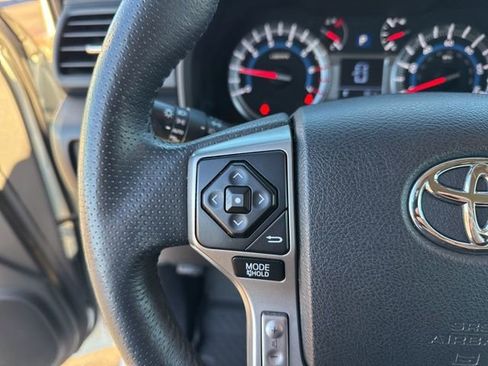 Used 2019 Toyota 4Runner Limited image 27