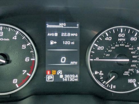 Used 2025 Subaru Outback Premium image 12