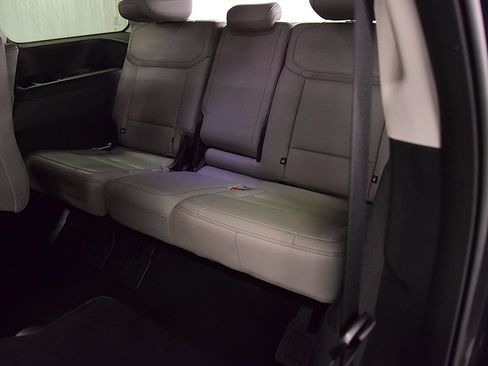 Used 2025 Ford Expedition Active AWD/4WD image 34