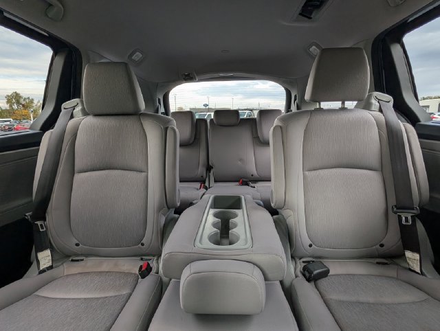 Used 2018 Honda Odyssey EX image 27