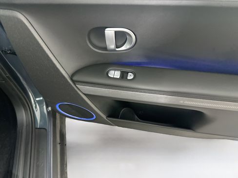 Used 2023 Hyundai Ioniq 5 SEL image 32