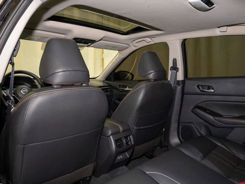 Certified 2024 Nissan Altima 2.0 SR image 9