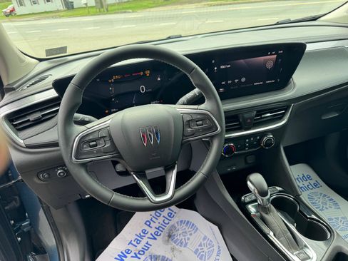 Used 2024 Buick Encore GX Preferred image 21