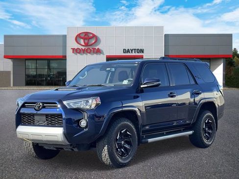Used 2024 Toyota 4Runner TRD Off-Road Premium w/ Moonroof Package AWD/4WD image 2