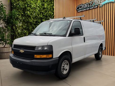 Used 2020 Chevrolet Express 2500 w/ Driver Convenience Package RWD image 1