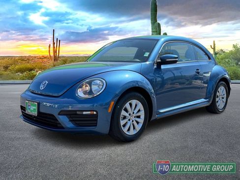 Used 2019 Volkswagen Beetle 2.0T S FWD image 9