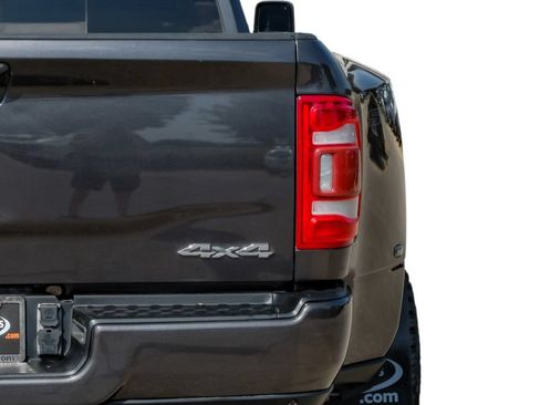 Used 2023 RAM 3500 Laramie AWD/4WD image 52