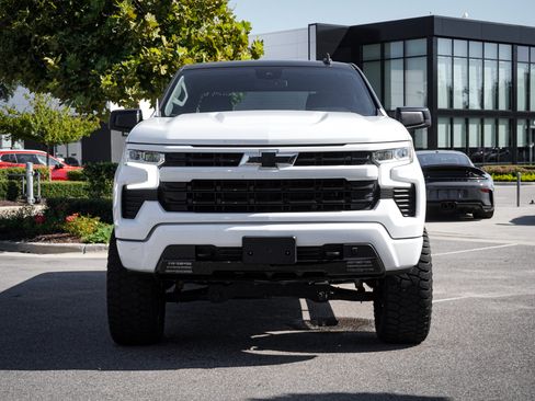 Used 2024 Chevrolet Silverado 1500 RST AWD/4WD image 3