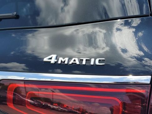 Used 2023 Mercedes-Benz GLS 450 4MATIC image 7