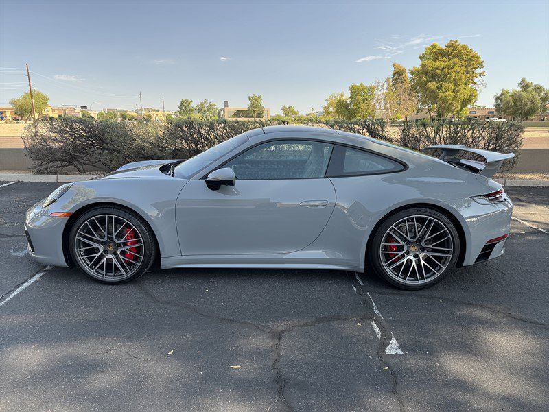 Used 2024 Porsche 911 Carrera 4S w/ Premium Package AWD/4WD image 13