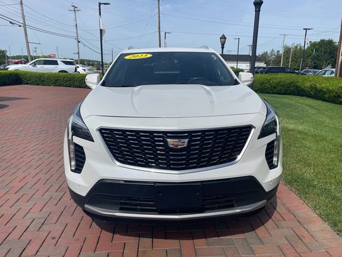 Used 2023 Cadillac XT4 Premium Luxury AWD/4WD image 4