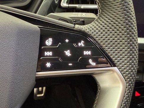 Certified 2025 Audi Q4 e-tron Premium Plus w/ Premium Plus AWD/4WD image 16