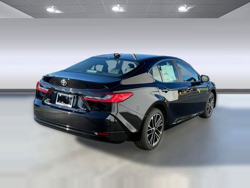 New 2026 Toyota Camry XLE (XLE AWD (Natl)) image 10