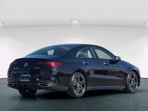 Certified 2025 Mercedes-Benz CLA 250 4MATIC image 7