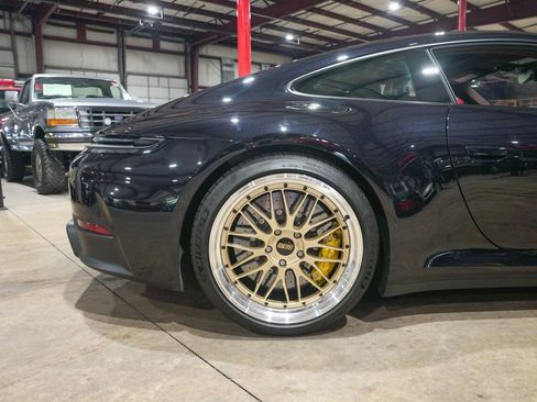 Used 2025 Porsche 911 GTS image 9