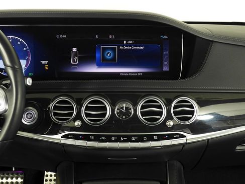 Used 2020 Mercedes-Benz S 560 S 560 image 25