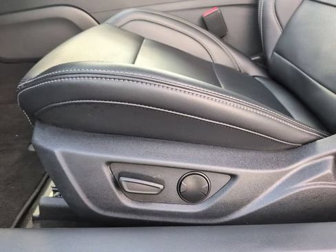 Used 2026 Ford Mustang Premium RWD image 17