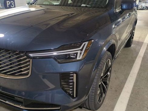 New 2026 Volvo XC90 T8 Ultra w/ Protection Package AWD/4WD image 9