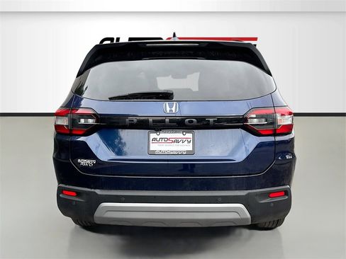 Used 2024 Honda Pilot EX-L image 6