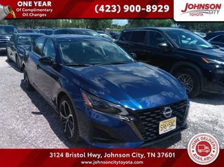 Used 2023 Nissan Altima 2.5 SR FWD video 1