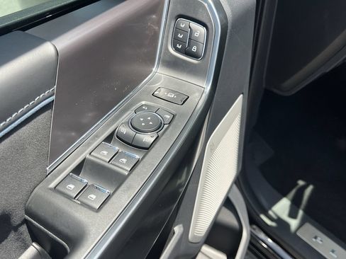 New 2026 Ford F250 Platinum AWD/4WD image 18