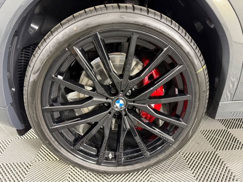New 2026 BMW X6 xDrive40i image 9
