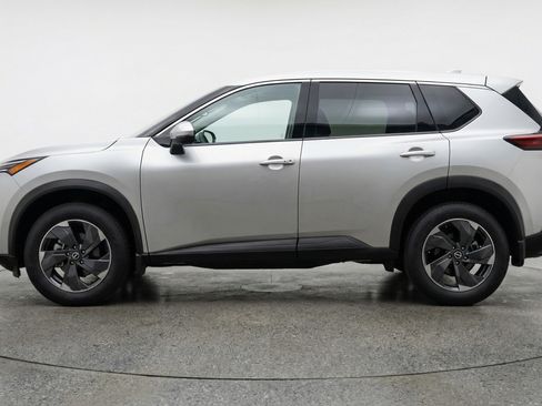 Used 2025 Nissan Rogue SV image 5