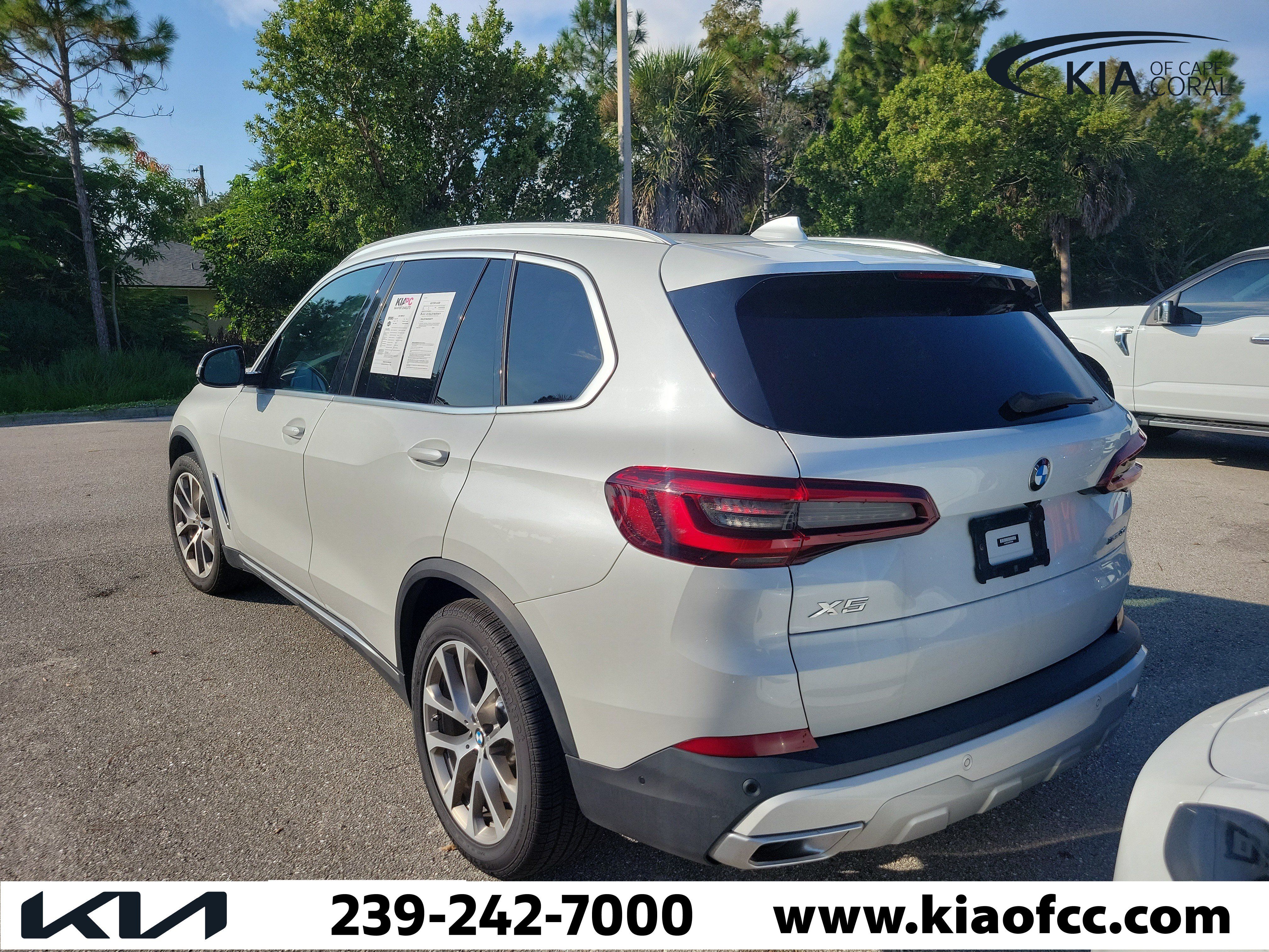 Used 2023 BMW X5 xDrive40i w/ Premium Package AWD/4WD image 5