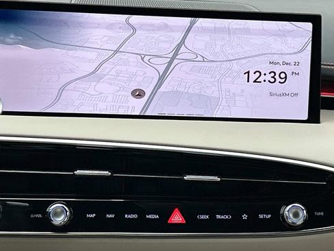 New 2026 Genesis GV70 3.5T Sport Prestige AWD/4WD image 27