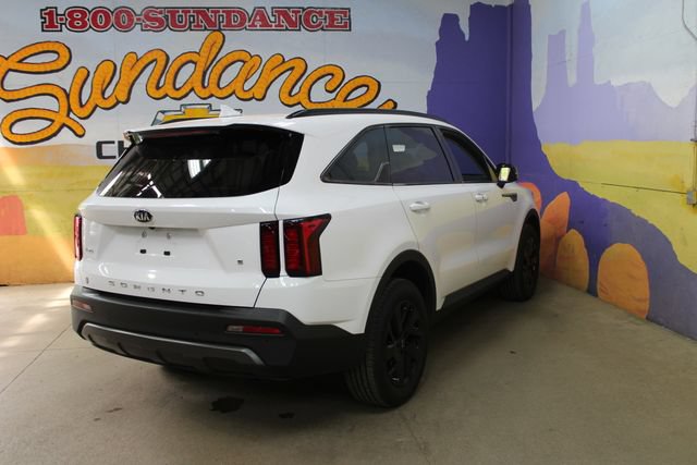 Used 2021 Kia Sorento S w/ Panoramic Sunroof Package AWD/4WD image 8