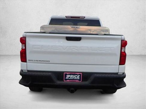 Used 2024 Chevrolet Silverado 1500 W/T w/ WT Convenience Package image 3